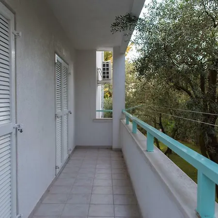 Apartment Lena