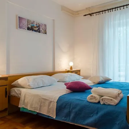 Lena Apartment *