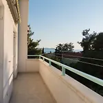 Apartment Lena *